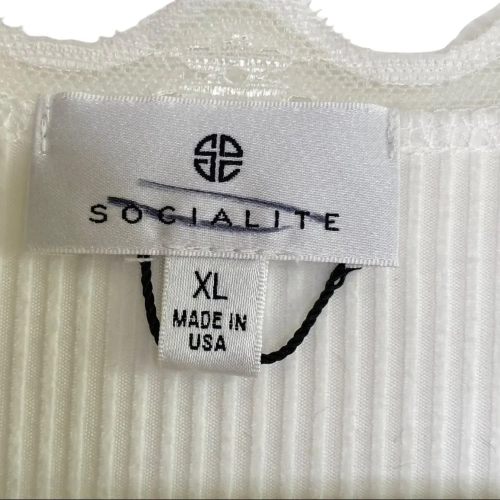 SOCIALITE Long Sleeve Scoop Neck Crop Top In Ivory - Picture 3 of 6